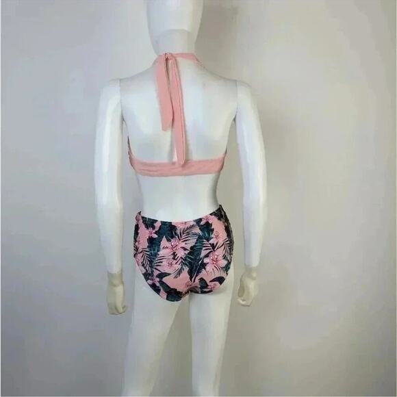 Floral Two Piece Swimsuit - Picture 4 of 4